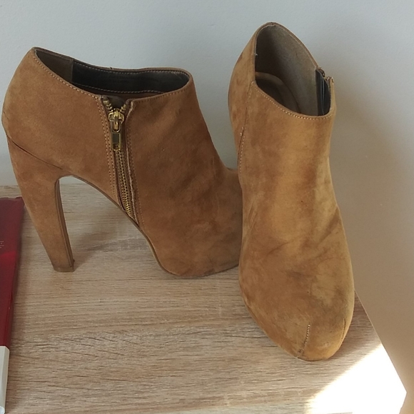 Diba Shoes - Diba Mustard-y Brown High Heel Booties